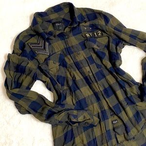 Rails - Embroidered Button Down Juniper Pepper